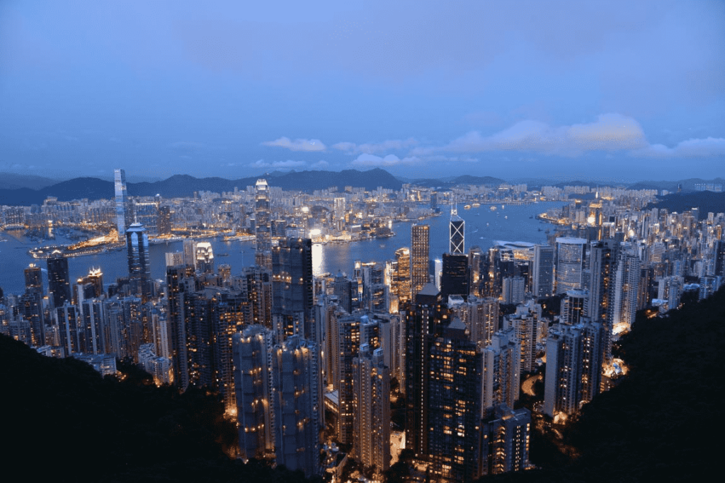 Top Tourist Places to Visit in Hong Kong